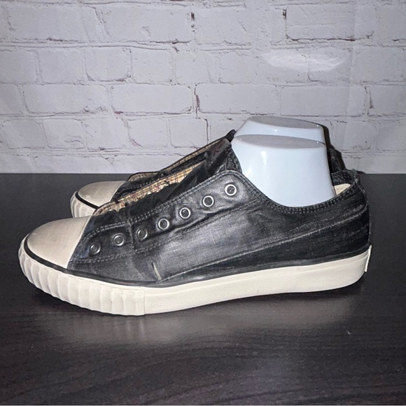 John Varvatos Bootleg Waxed
Canvas Laceless Slip-On
Sneakers men’s size‎ 7.5 - Picture 2 of 10